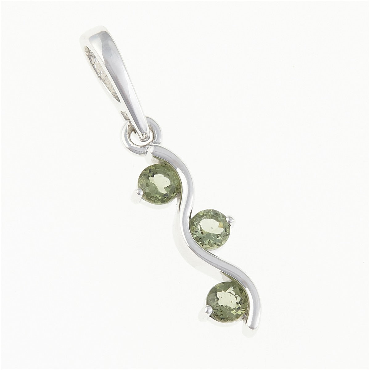 Silver pendant with moldavites 097