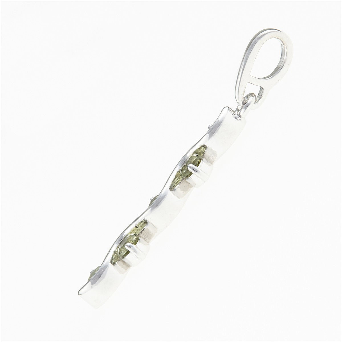Silver pendant with moldavites 098