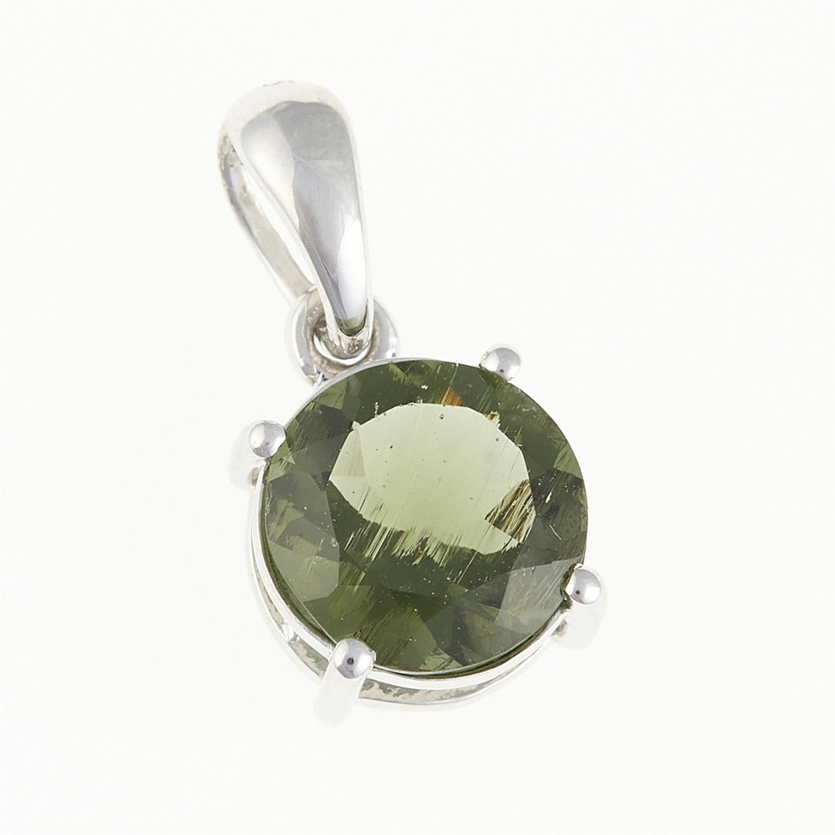 Silver pendant with moldavite 108
