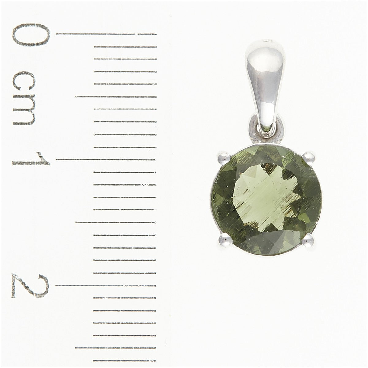 Silver pendant with moldavite 108