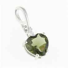Ciondolo in argento con moldavite e zirconi 110Z