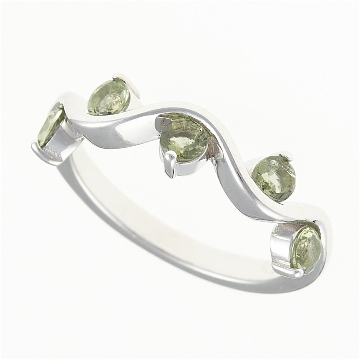 Silver ring with moldavites 098