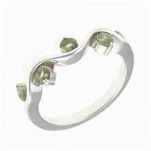 Anello in argento con Moldaviti 098