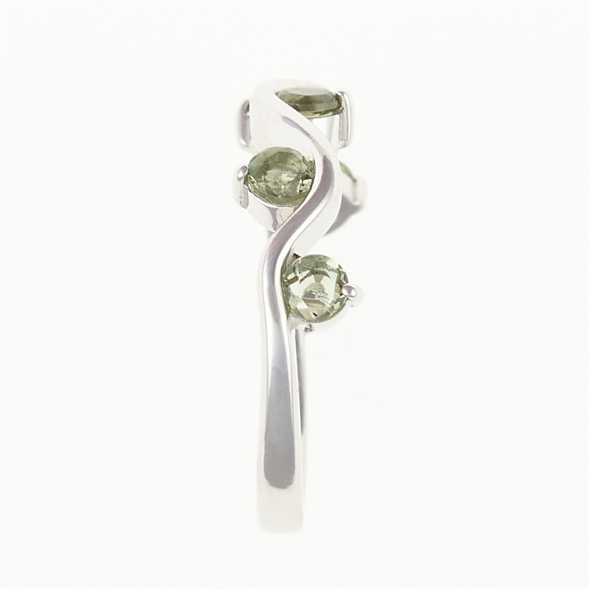 Silver ring with moldavites 098