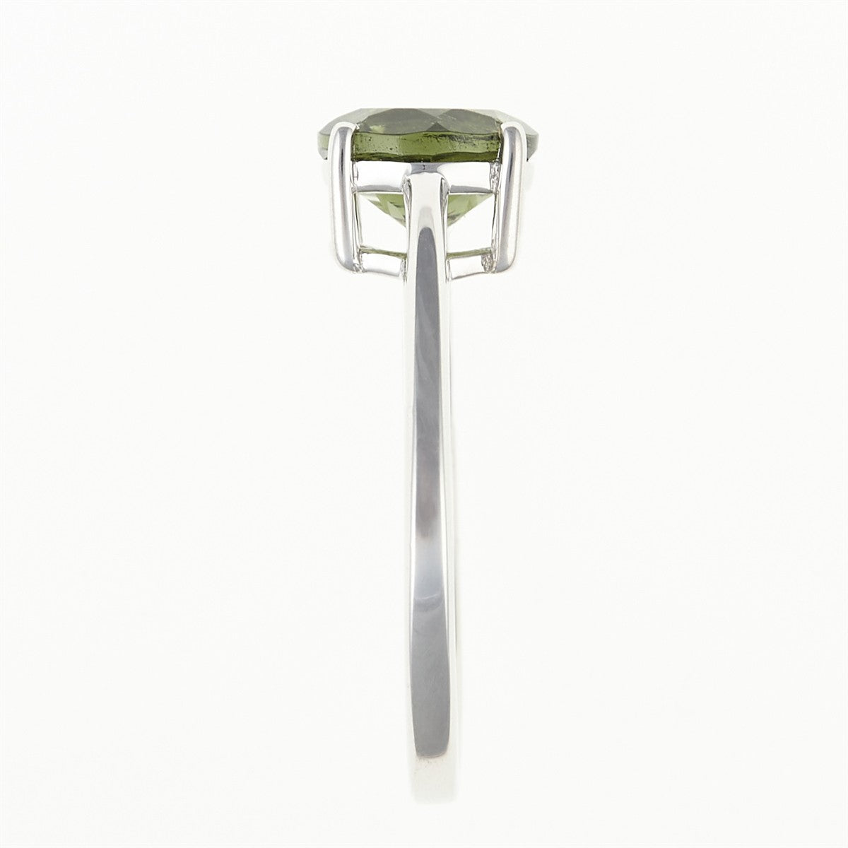 Silver ring with moldavite 108