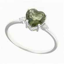 Anello in argento con moldavite e zirconi - cuore 110Z