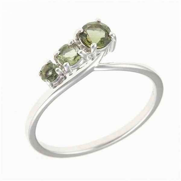 Anello in argento con Moldaviti 267