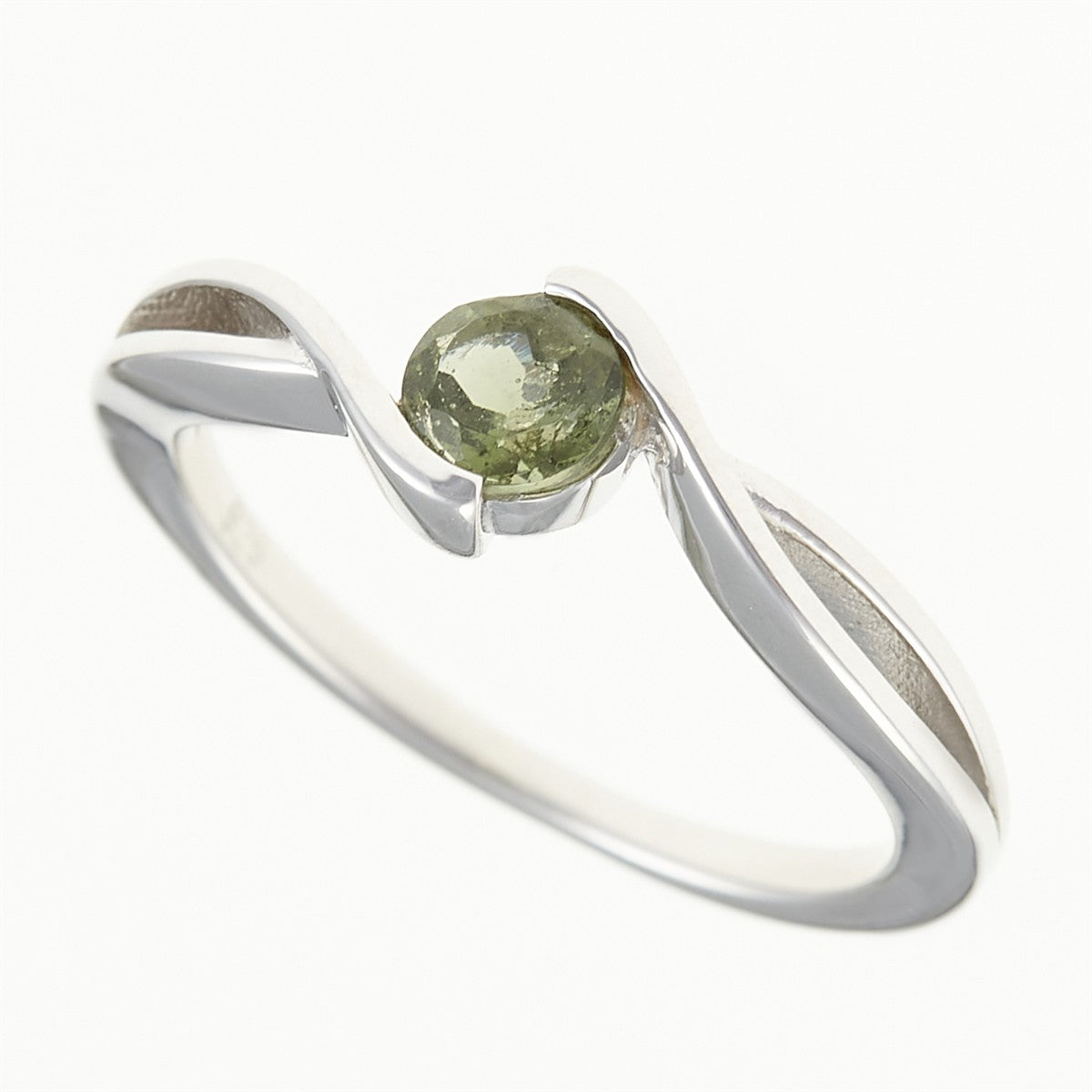 Silver ring with moldavite 435