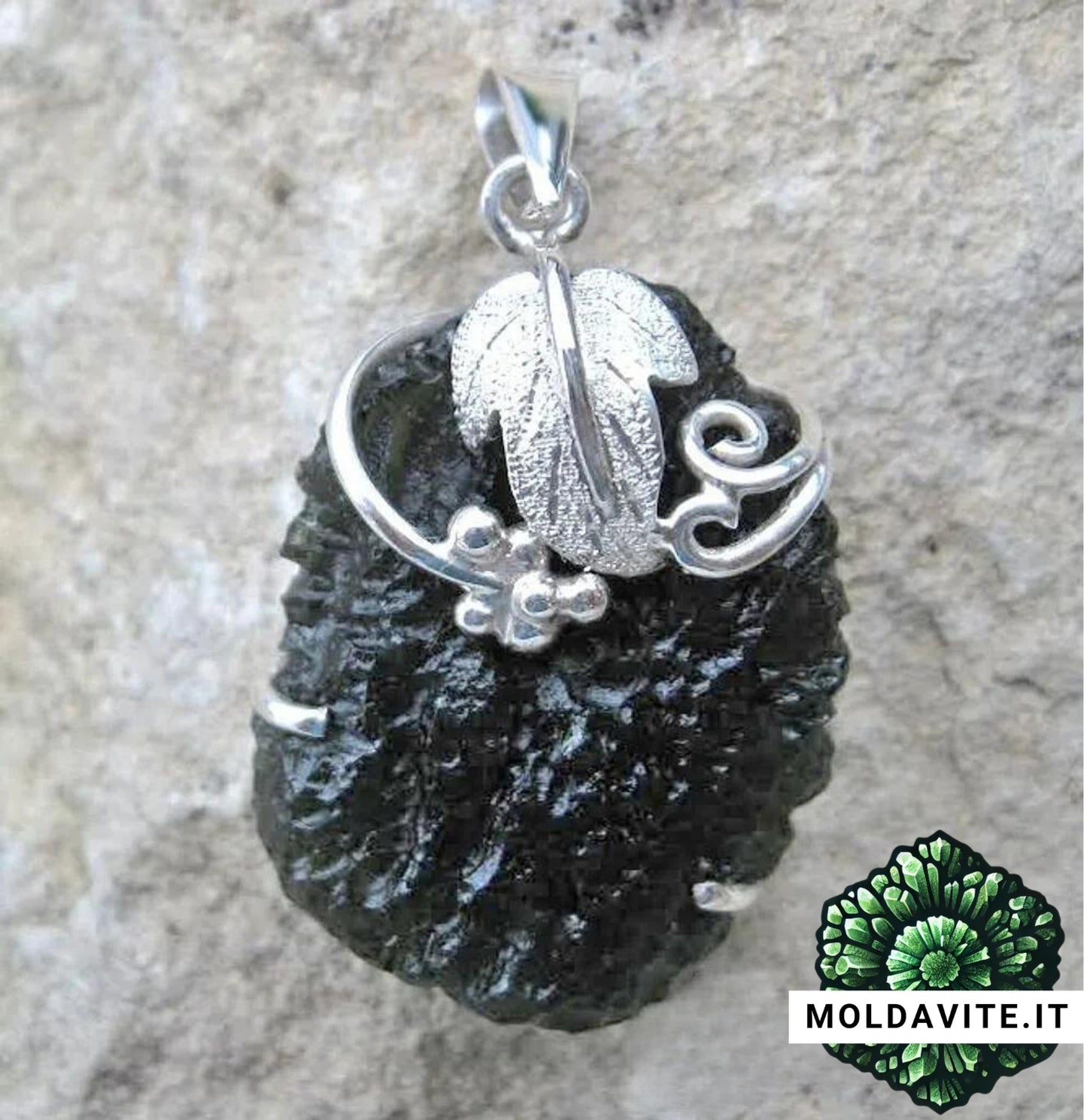 Pendente su misura - MLD80 - Pendente di Lusso in Argento con Moldavite grezza