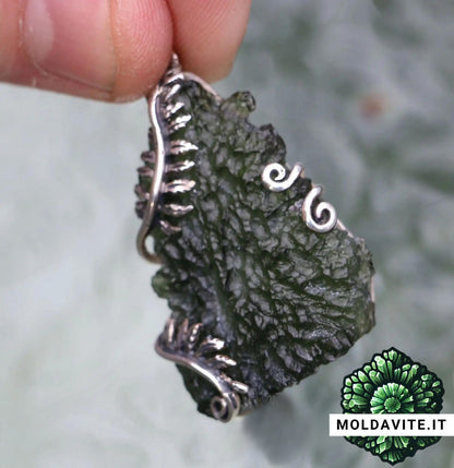 Pendente su misura - MLD7454 - Pendente di Lusso in Argento con Moldavite grezza - Felci